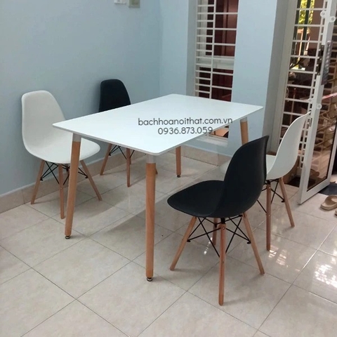 GHẾ EAMES MẶT NHỰA CHÂN GỖ