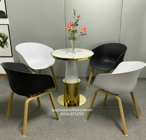 GHẾ CAFE HAY MẶT NHỰA CHÂN GIẢ GỖ