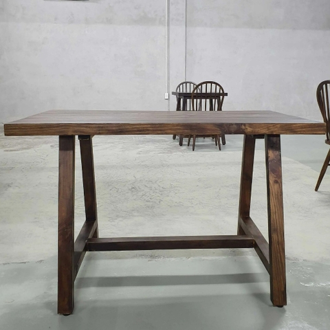 BÀN GỖ PHONG CÁCH VINTAGE