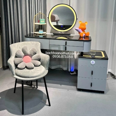 BÀN PHẤN TRANG ĐIỂM NHẬP KHẨU - BTD06