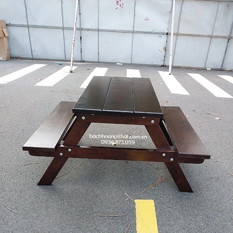 BỘ BÀN GỖ THÔNG NGOÀI TRỜI