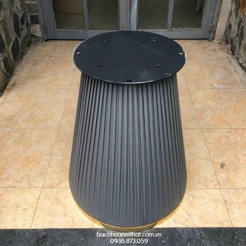 BÀN ĂN MẶT ĐÁ ĐẸP NHẬP KHẨU - BAMD144