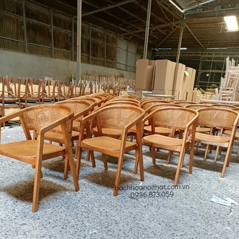 GHẾ ĂN GỖ CÓ TAY MONILA - GAG66