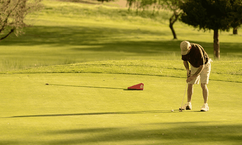 Những điều cơ bản bạn cần biết về gậy putter