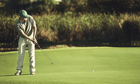 Cú putt của golf ‘cho đến khi thành công!’