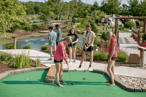 Mini Golf 18 Hố Là Gì? Lý Do Mini Golf 18 Hố Được Yêu Thích