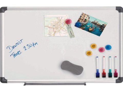 Cách Vệ Sinh Mặt Bảng Trắng Viết Bút Dạ