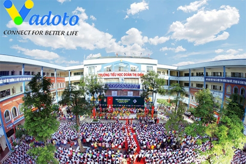 Lắp đặt bảng trượt dạy học - Trường tiểu học Đoàn Thị Điểm, Hà Nội