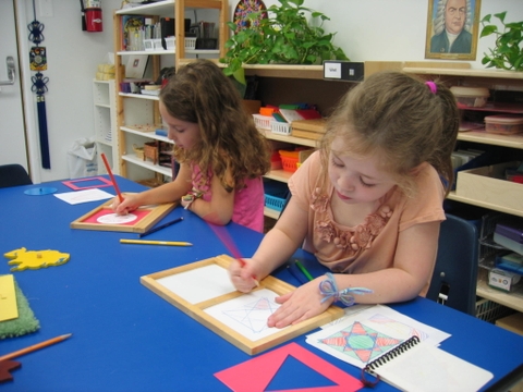 Trường bạn phục vụ ai ?