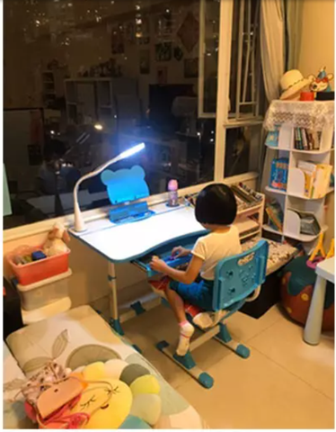 Bộ Bàn Ghế Học Sinh Cao Cấp Chống Gù Chống Cận VDTA8