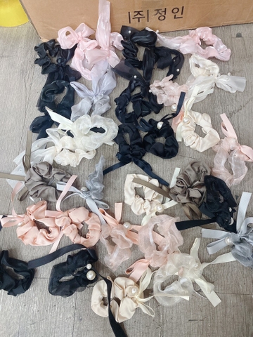 Scrunchies nơ dây buộc tóc