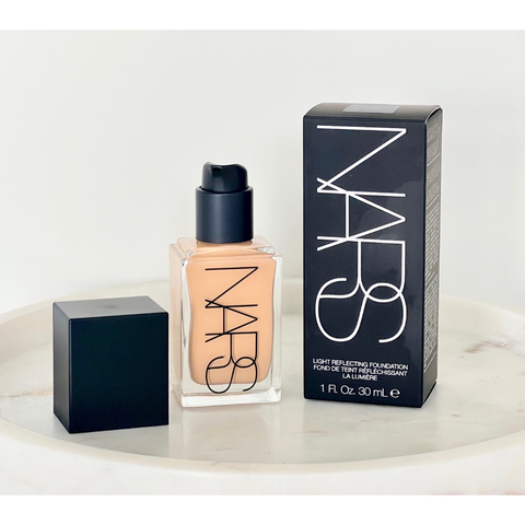 Kem nền NARS Light Reflecting Foundation 30ml