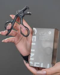 Kẹp Bấm Mi Góc Celin (Mới)