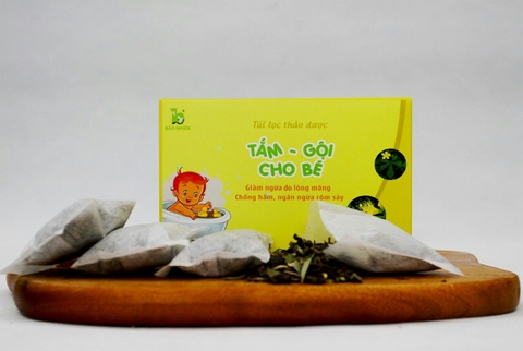 Bảo Nhiên thảo dược tắm bé 150g