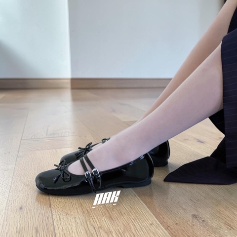 Rockfish Square Toe Two Strap Maryjane ( Enamel ) / Black