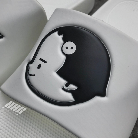 SPAO FRIEN:DS SLIPPERS