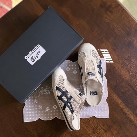 Onitsuka Tiger Mexico 66 Sabot ‘Peacoat’ (1183C123-200)