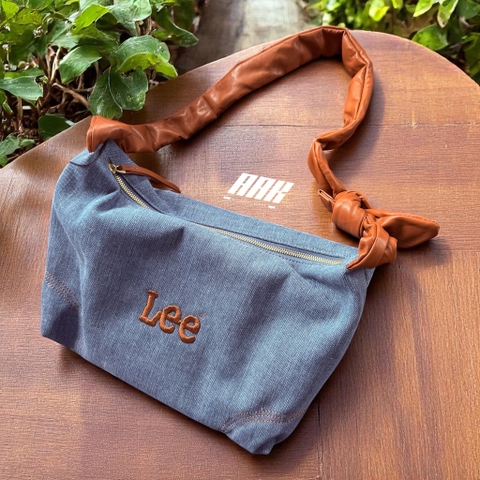 LEE LAZY STYLE SHOULDER BAG/ DENIM (LE240072M-503)