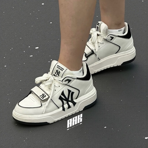 MLB CHUNKY LINER MID BASIC NEW YORK YANKEES (3ASXLMB3N-50BKS)