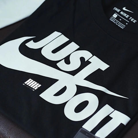 NIKE JUST DO IT SWOOSH TEE-AR5006