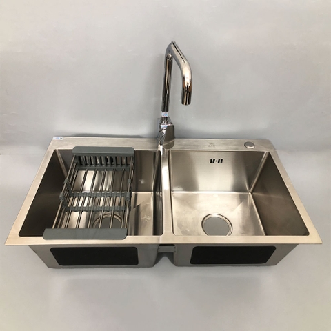 CB Chậu rửa bát 2 hố 8245JA + Vòi bếp N-L JA_807