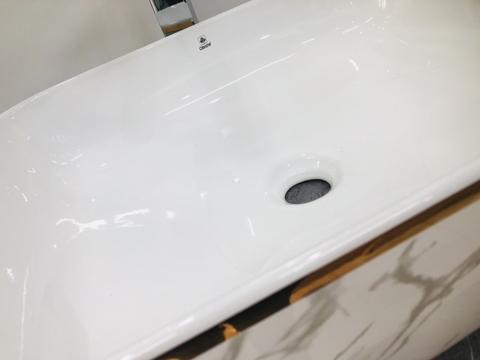 Chậu Dương Vân Viền Vàng