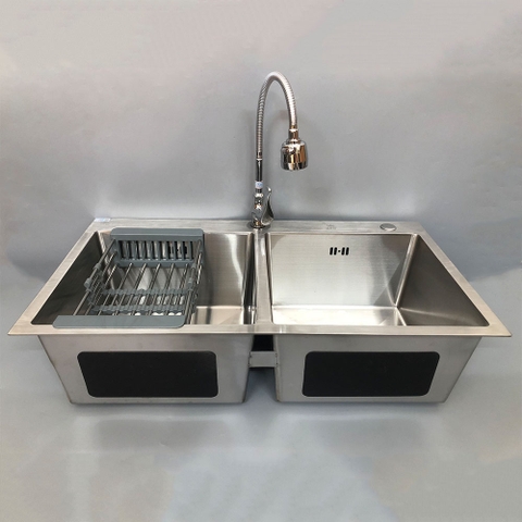 CB Chậu rửa bát 2 hố 8245JA + Vòi bến đơn JA612