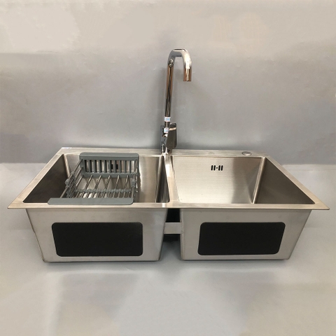 CB Chậu rửa bát 2 hố 8245JA + Vòi bếp N-L JA_807