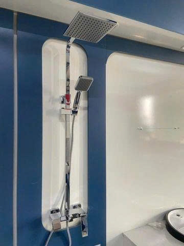 Sen Cây Tắm Đứng Thân Vuông OB_9021