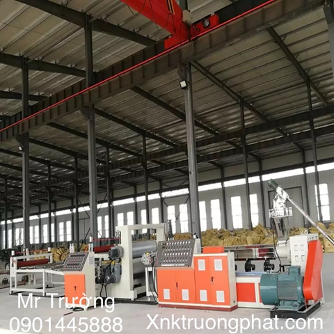 Máy cán thẩm trải sàn PVC