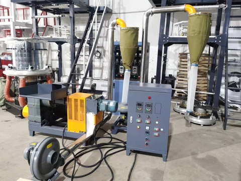 máy tạo hạt nhựa tái sinh không khói không mùi 30-40kg/h, màng pe mỏng sạch