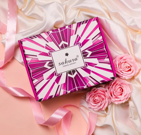 Mùng 8 tháng 3 phụ nữ thường thích được tặng những món quà gì?