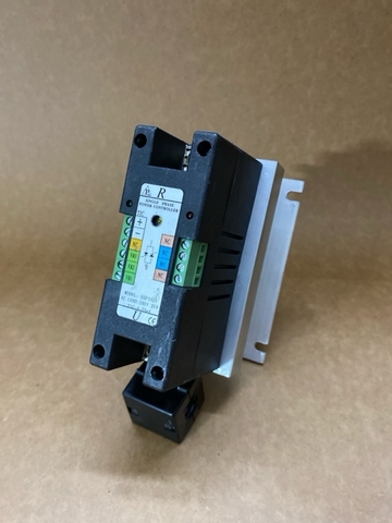 Bộ điều khiển công suất SCR 20A SSP2420
