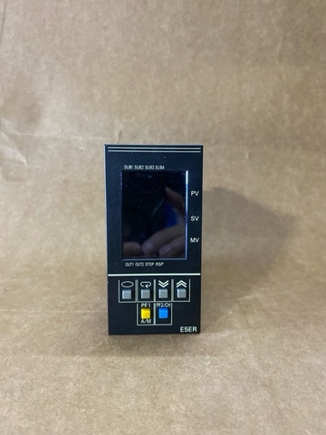 Bộ điều khiển nhiệt độ Omron E5ER-QTB-DRT