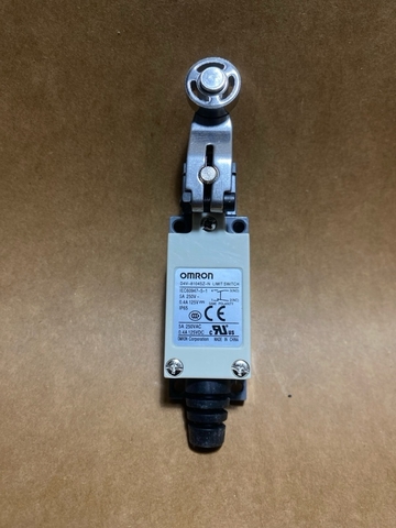 Công tắc hành trình OMRON D4V-8104SZ-N