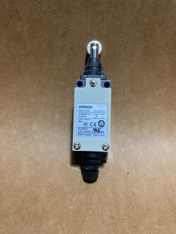 Công tắc hành trình OMRON D4V-8112Z