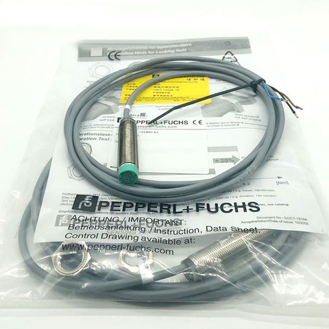 Cảm biến tiệm cận Pepperl Fuchs NBN4-12GM50 (DC 3 dây)