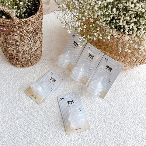 Núm ti bình sữa Tovi and Molly (1 cái)