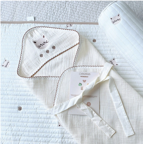 Ủ choàng đón bé MONONA