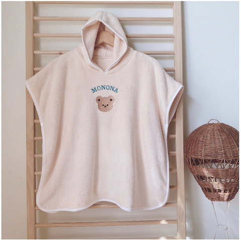 Áo choàng tắm Monona thêu họa tiết