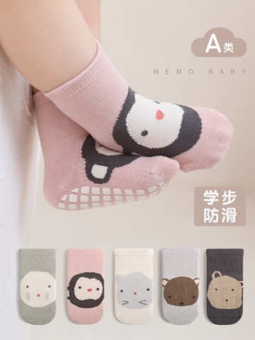 Tất cao cổ chống trượt nhiều mẫu (1 đôi)