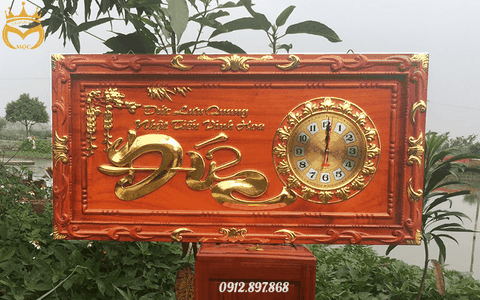 Tranh đồng hồ gỗ hương đục khung chữ Đức 81x41cm - TGM1003-3