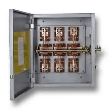 Cầu dao hộp 3 pha đảo chiều