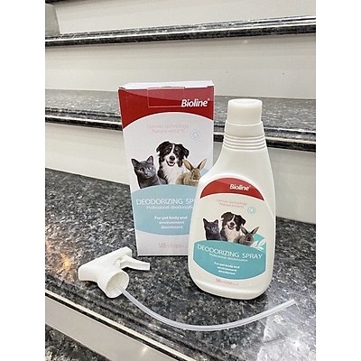 Xịt khử mùi diệt khuẩn cho chó mèo Bioline - Chai 500ml