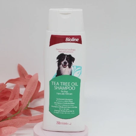 Sữa tắm Bioline điều trị ve rận cho chó 250ml