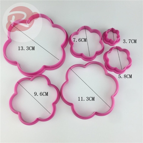 Khuôn ấn fondant - Hoa rỗng