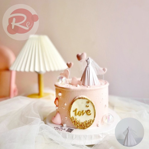 Váy cưới trắng