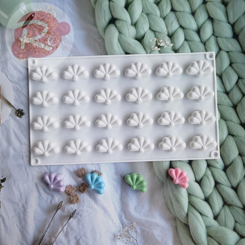 Khuôn Silicon - 24 nải chuối