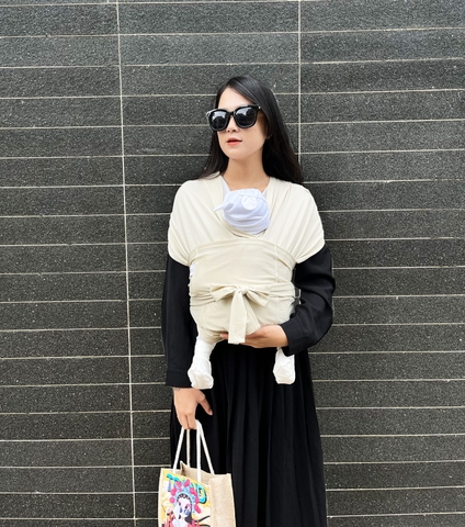 Địu vải lưới cho bé – Địu em bé Jumy màu be