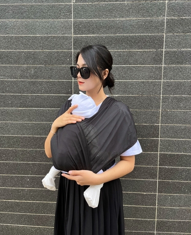Địu vải lưới cho bé – Địu em bé Jumy màu đen